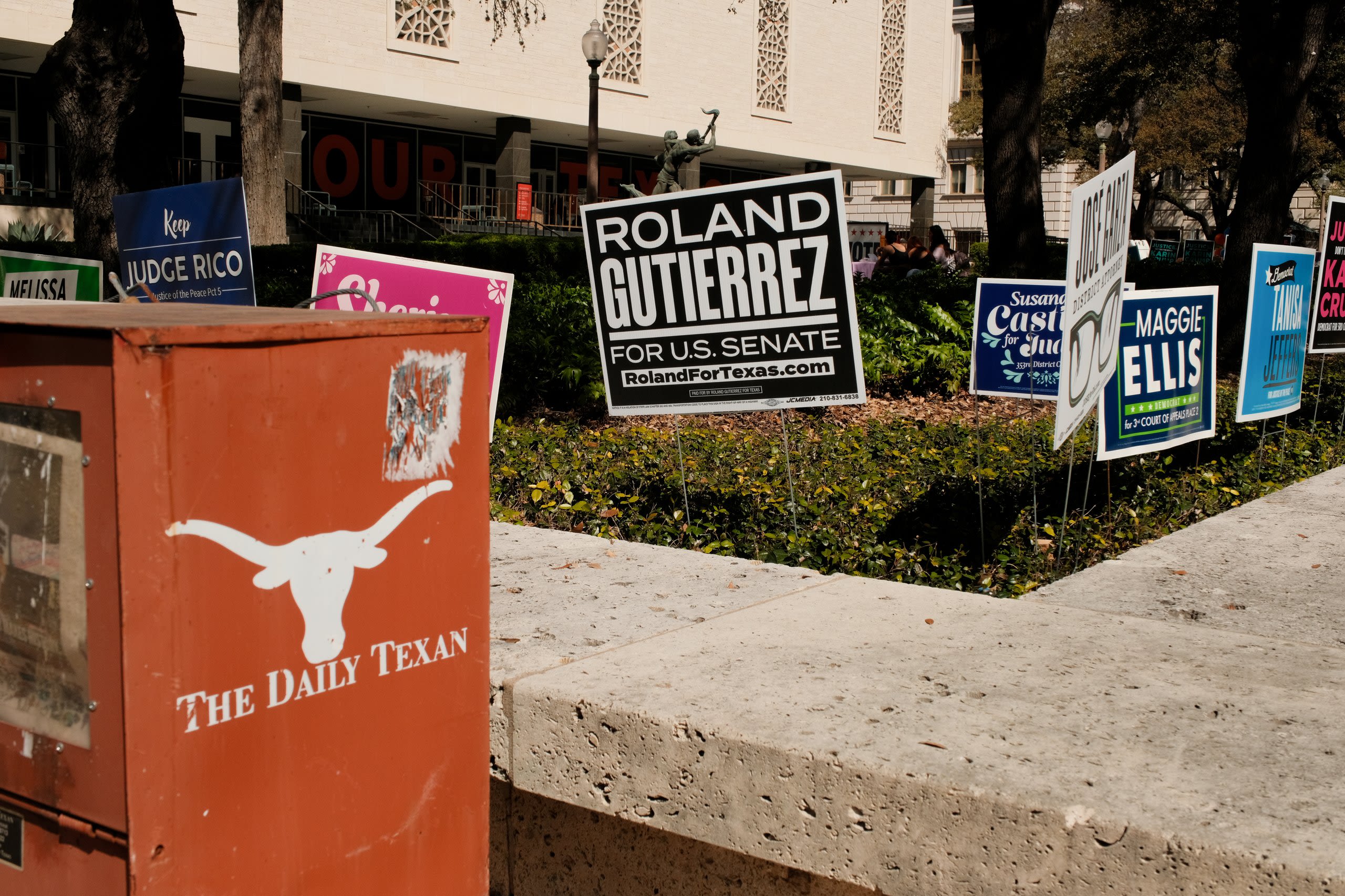 Republican runoffs in Texas highlight deeper rifts in GOP