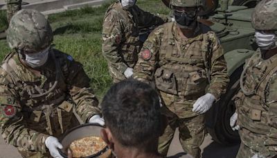 Pettovello reconoció problemas con los alimentos y activó un protocolo para repartirlos con el Ejército