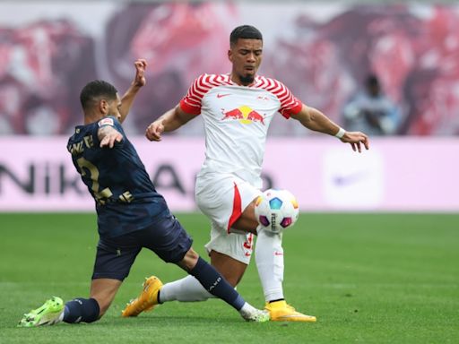 Germany defender Henrichs extends deal in Leipzig until 2028