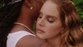 Lana Del Rey e Quavo formam casal em clipe de dueto