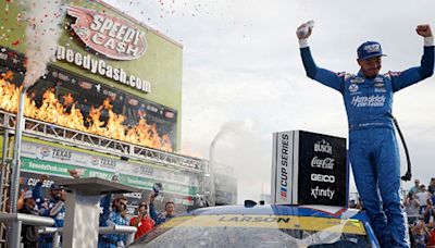 Kyle Larson wins the pole for the NASCAR Cup Series Chicago Street Race