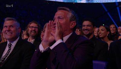 Watch moment Bradley Walsh tries to drag Ant & Dec offstage after 23rd NTAs win