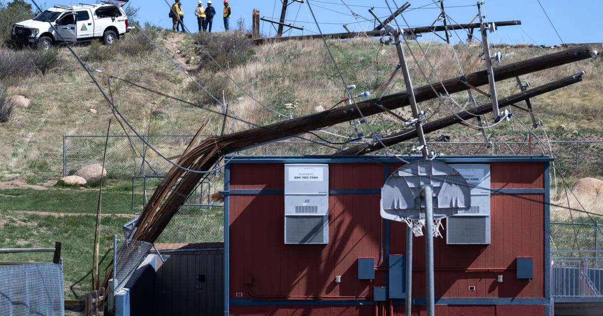 Colorado Springs wind storm downs power lines, closes schools and leaves thousands without power