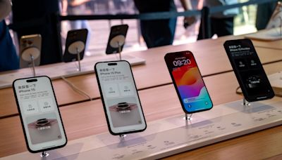 Apple Seeks to Scrub ‘Dominance’ From China Antitrust App Ruling