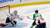 Kiviranta's flashy goal, Oettinger help Stars beat Caps 2-0