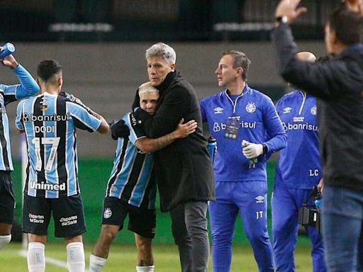 Renato elogia entrega dos jogadores apesar de adversidades: "Minimiza um pouco a dor que nós gaúchos estamos sentindo"