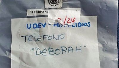 La familia recupera el teléfono móvil de Déborah 20 años después