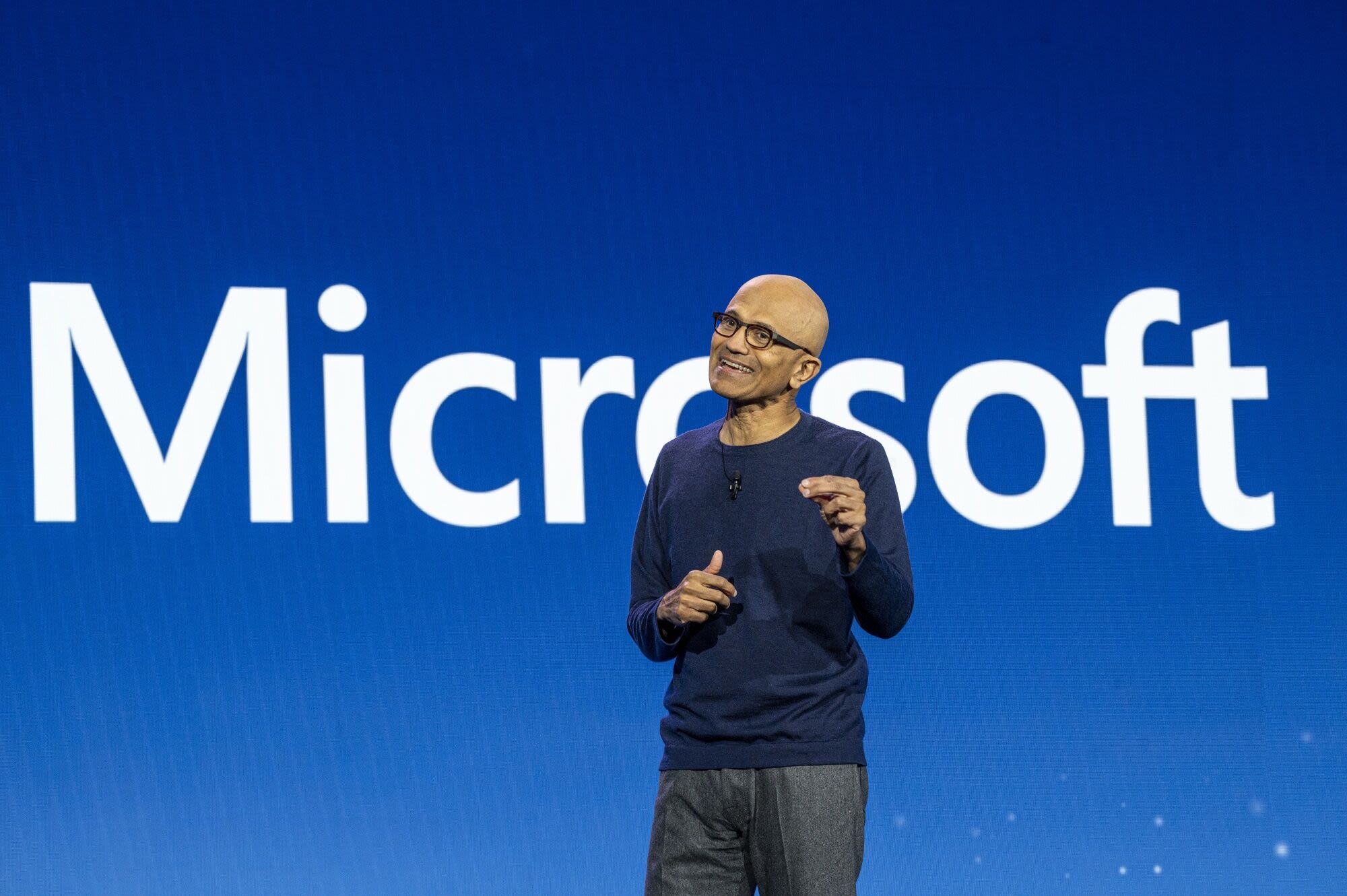 Microsoft CEO to Meet Indonesian President During Regional Tour