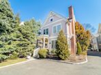 85 Sherwood Pl, Greenwich CT 06830