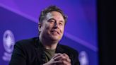 Elon Musk, America’s richest immigrant, is angry about immigration. Can he influence the election?