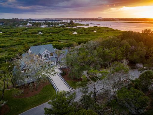 HGTV Dream Home in Florida, ‘stunning’ house next door listed for sale on Zillow, Realtor.com