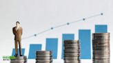 Retail chases reward over risk, equity MF folio additions hit a record in June - The Economic Times