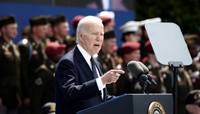 Biden links WW2 and Ukraine war in D-Day address