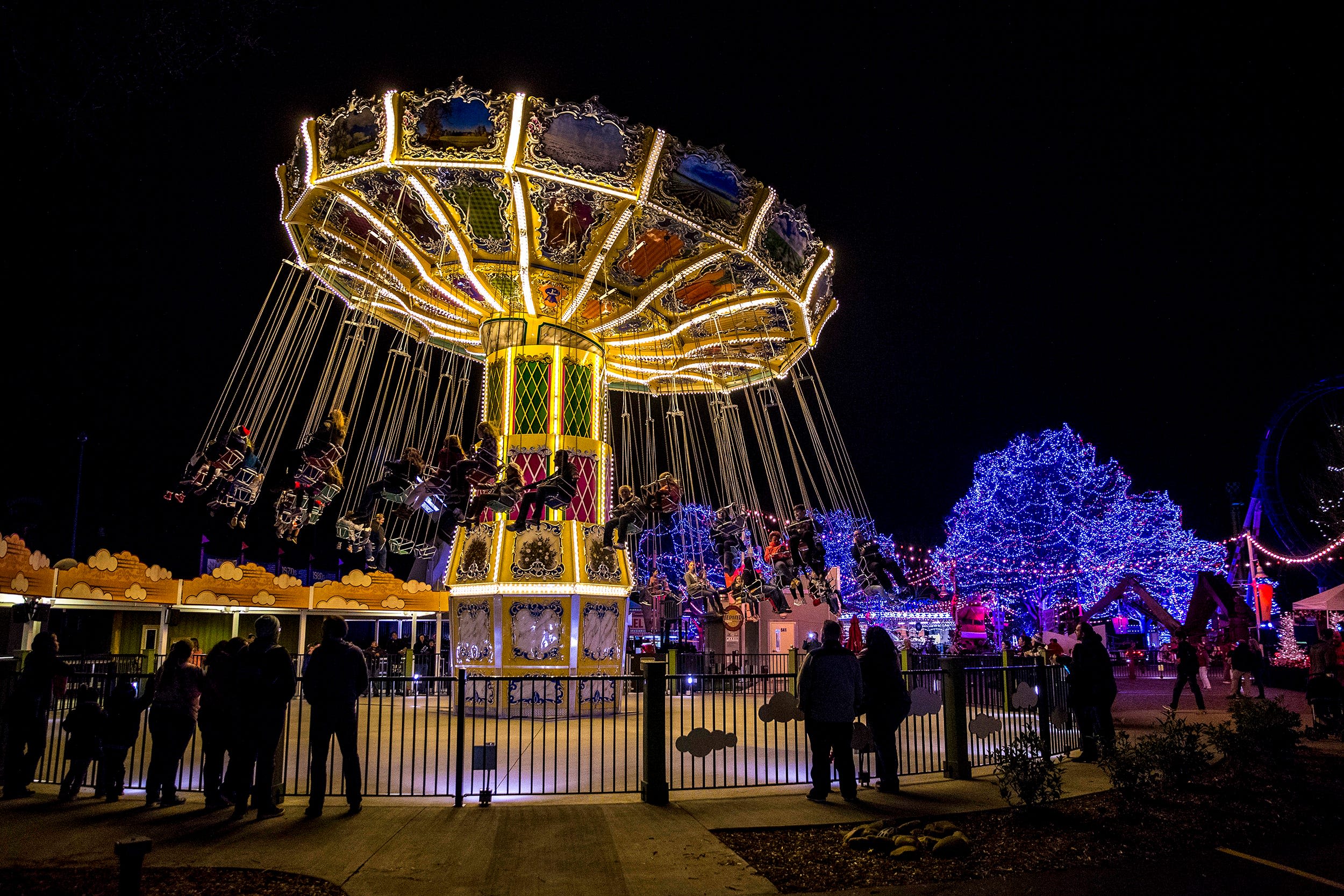 This NC amusement park ranked in the top 10 countrywide; Coaster, entertainment praised