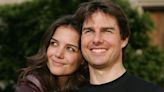 Suri, hija de Tom Cruise y Katie Holmes, se quitó el apellido de su padre ausente