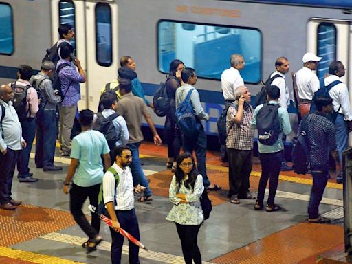 Mumbai: Central Railway commuters unite, petition for improved AC local train services