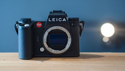 New firmware for the Leica SL3 stops the camera deleting images