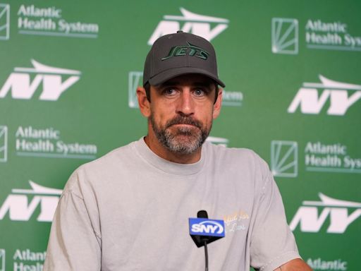 Aaron Rodgers’ friend: Jets QB ‘feels doubted and counted out’