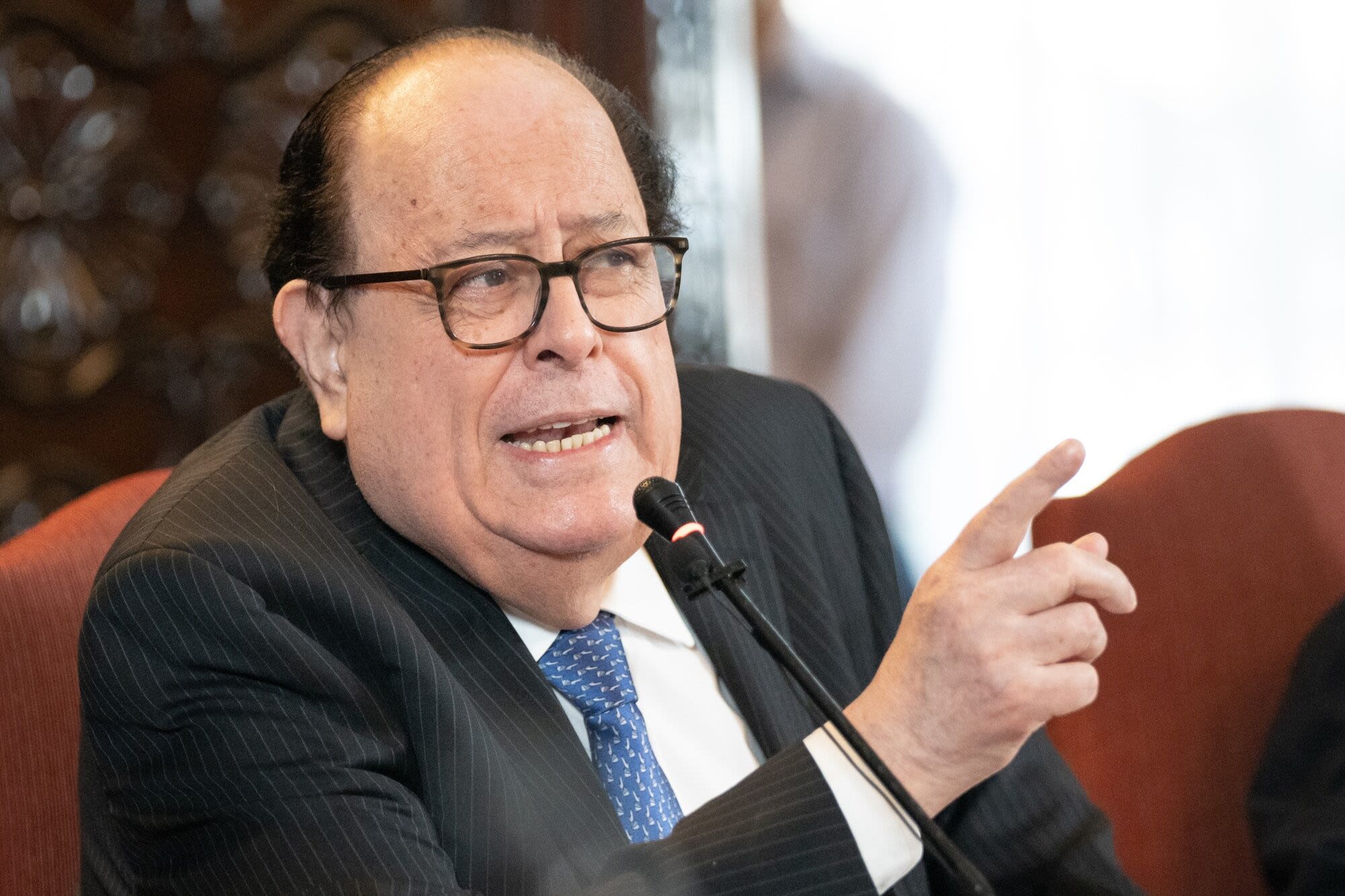 Peru’s Central Bank President and Finance Chief Spar Over Economy