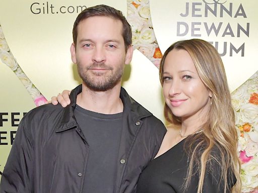 Tobey Maguire’s Ex-Wife Defends Him Following Backlash for Dating Lily Chee, 20