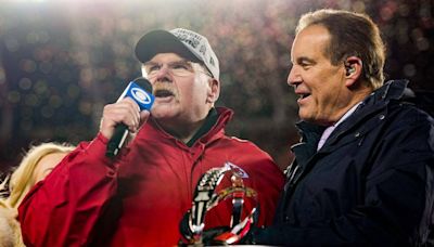 Chiefs’ Andy Reid quietly has been doing something cool for CBS Sports’ Jim Nantz