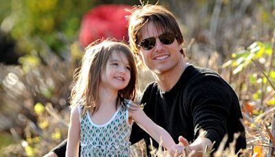 Suri Cruise’s Graduation Included a Major Hint About Where She Stands With Her Dad