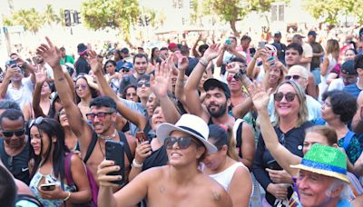 Madonna joue devant 1,6 million de fans sur la plage de Copacabana