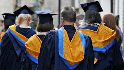 Urgent Government action needed to mitigate risk of university closures – report