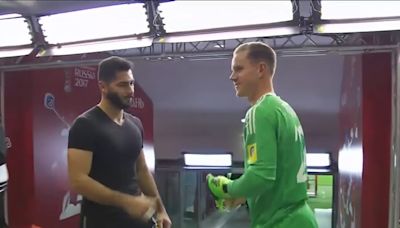 Johnny Herrera revela la particular anécdota con Ter Stegen al momento de intercambiar la camiseta en el amistoso frente a Alemania - La Tercera