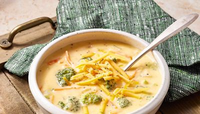 17 Lazy Fall Soups To Make Again and Again