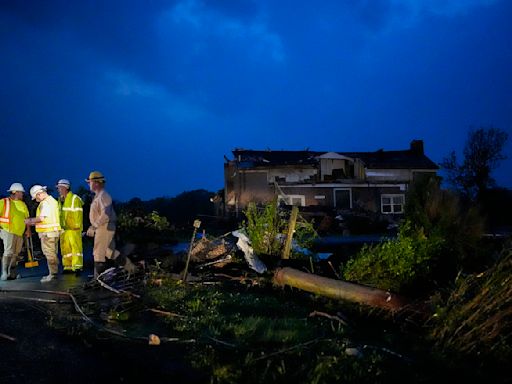 Storms kill at least 3 in the Southeast, as severe weather is set to continue