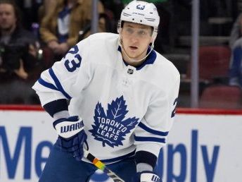 7 former Leafs still looking for homes in free agency | Offside