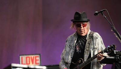 Neil Young and Crazy Horse reveal ‘big unplanned break’ from tour due to illness