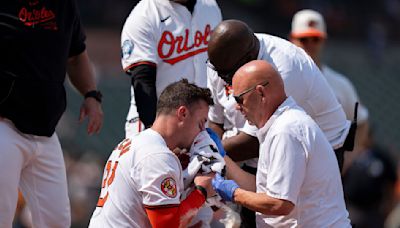 Orioles catcher James McCann shrugs off fastball to face, stays in game after being bloodied