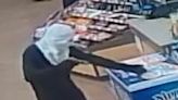 Police seek suspects in armed robbery of Norton convenience store