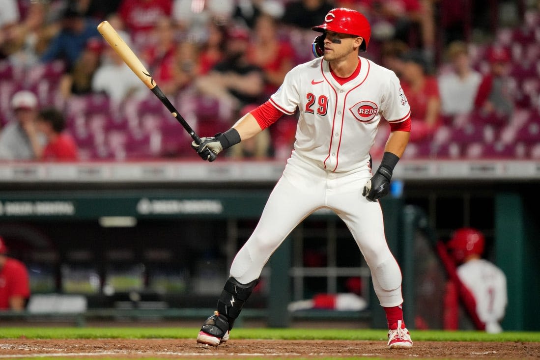 Deadspin | Reds activate OF TJ Friedl from IL, DFA Mike Ford