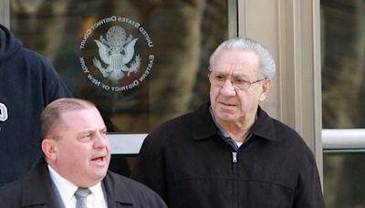 Elderly Genovese capo, 86, gets two years after punching NYC steakhouse owner