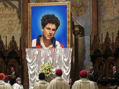 Quién fue Carlo Acutis, el joven al que el papa Francisco canonizará como el "influencer de Dios"