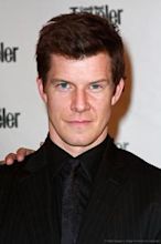 Eric Mabius