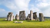 Stonehenge heritage decision delayed by 18 months