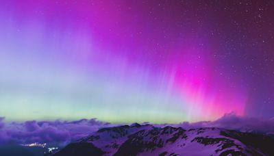 Northern lights set the sky aglow amid powerful geomagnetic storm