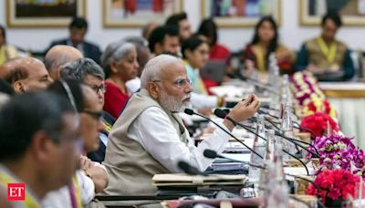 NITI Aayog meet: PM Modi calls for preparing an investor friendly charter; rank states on the index - The Economic Times