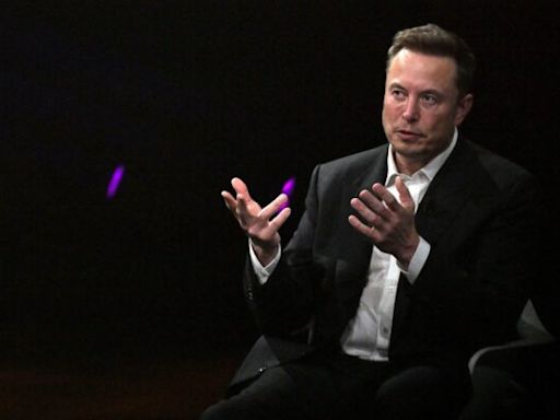 Ein Tesla-Investor verklagt Elon Musk wegen vermeintlichem Insiderhandel, der Musk 7,5 Milliarden Dollar eingebracht haben soll