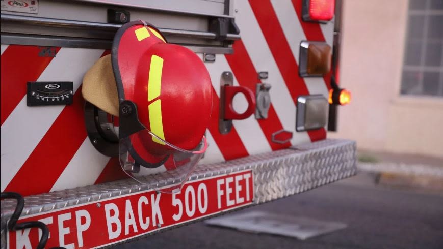 El Paso Fire crews recover body from Lower Valley canal