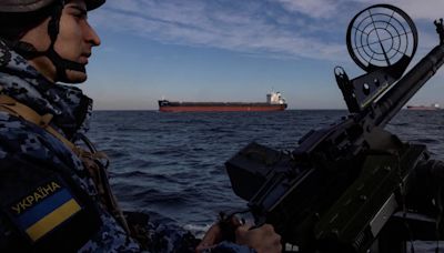 Ucrania incautó un carguero en el Mar Negro y detuvo a su capitán por exportar grano desde Crimea