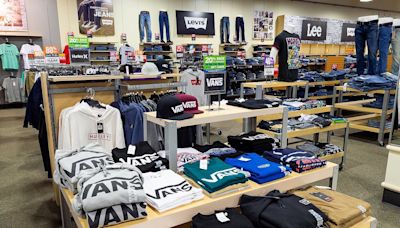 Sports goods chain that operates across six states shuts ALL stores