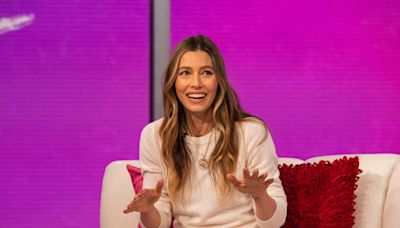 Jessica Biel parle de ses règles à ses garçons, et espère que tous les parents feront de même : "Il faut donner à tout le monde de vraies informations"