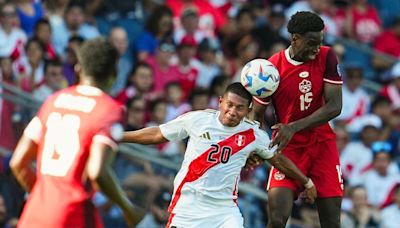 Canadá da la sorpresa y derriba a Perú en el grupo de Chile en la Copa América - La Tercera