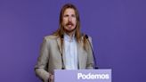 El portavoz de Podemos, Pablo Fernández, denuncia un ataque en su casa: "No nos van a amedrentar"