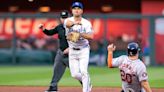 Royals blitz Astros with 7-run third, win 11-2